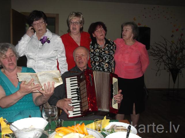 satiekas kaimiņi-2014
